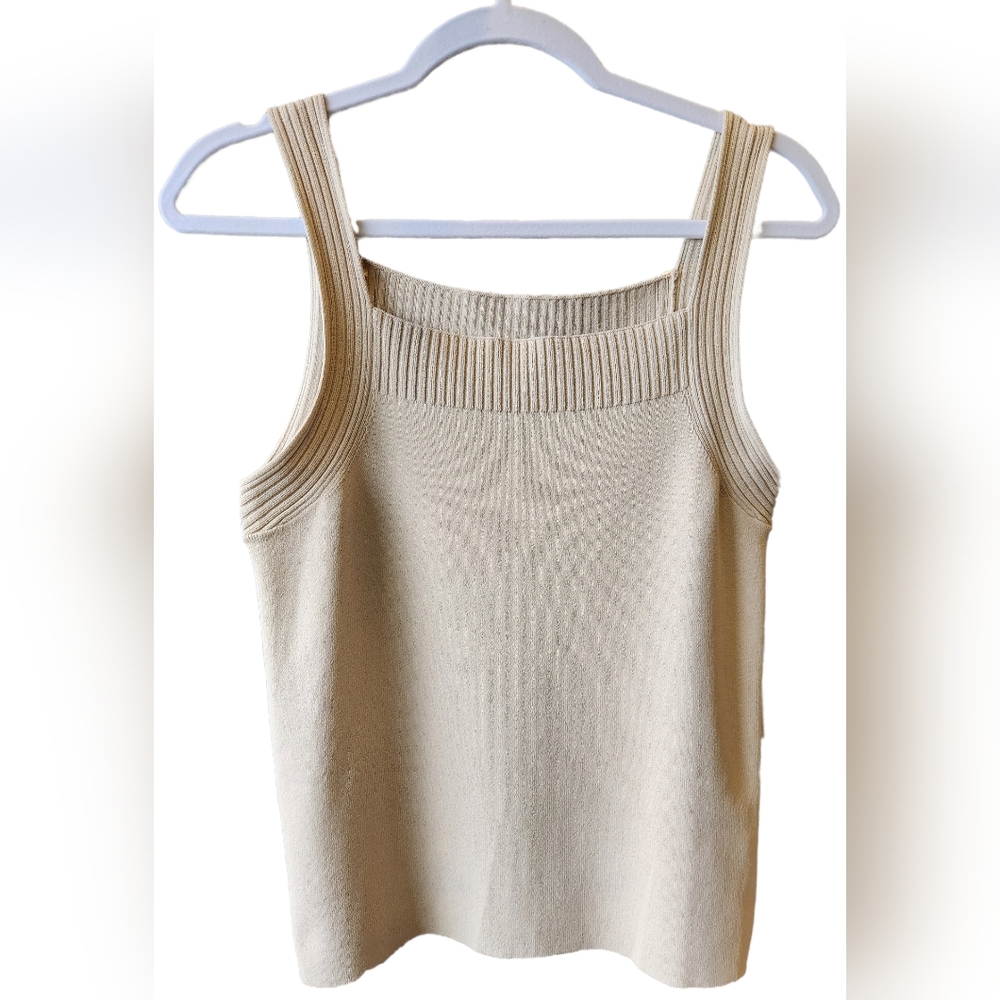 Jones New York ribbed cream tank
